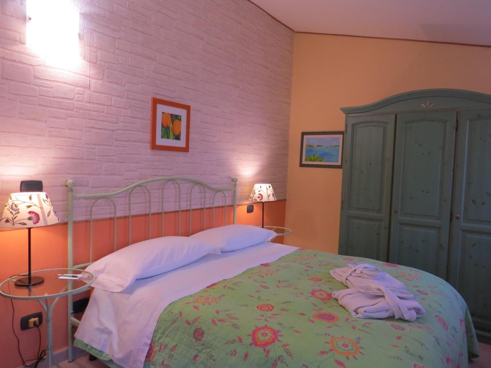 B&B Dei Doria & Suite Dolceacqua Εξωτερικό φωτογραφία